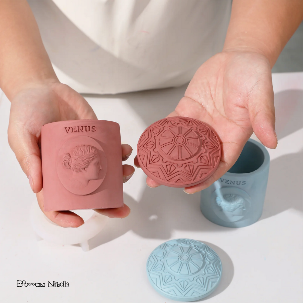 Boowan Nicole: VENUS Candle Jar Silicone Mould