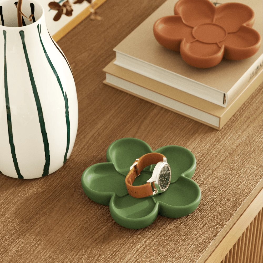 Kishkreations X Boowan Nicole: Gentle Flora Blossom Rimmed Tray Silicone Mold - BohriAli.com