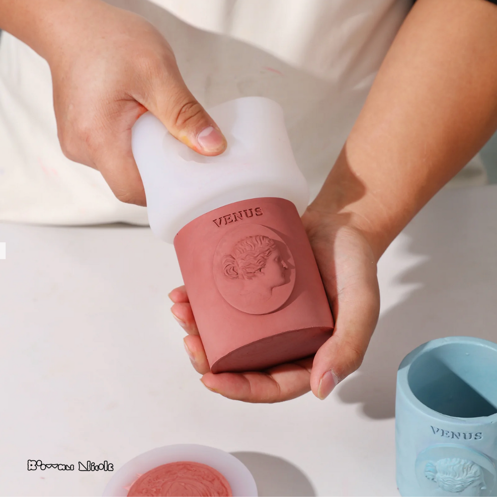 Boowan Nicole: VENUS Candle Jar Silicone Mould