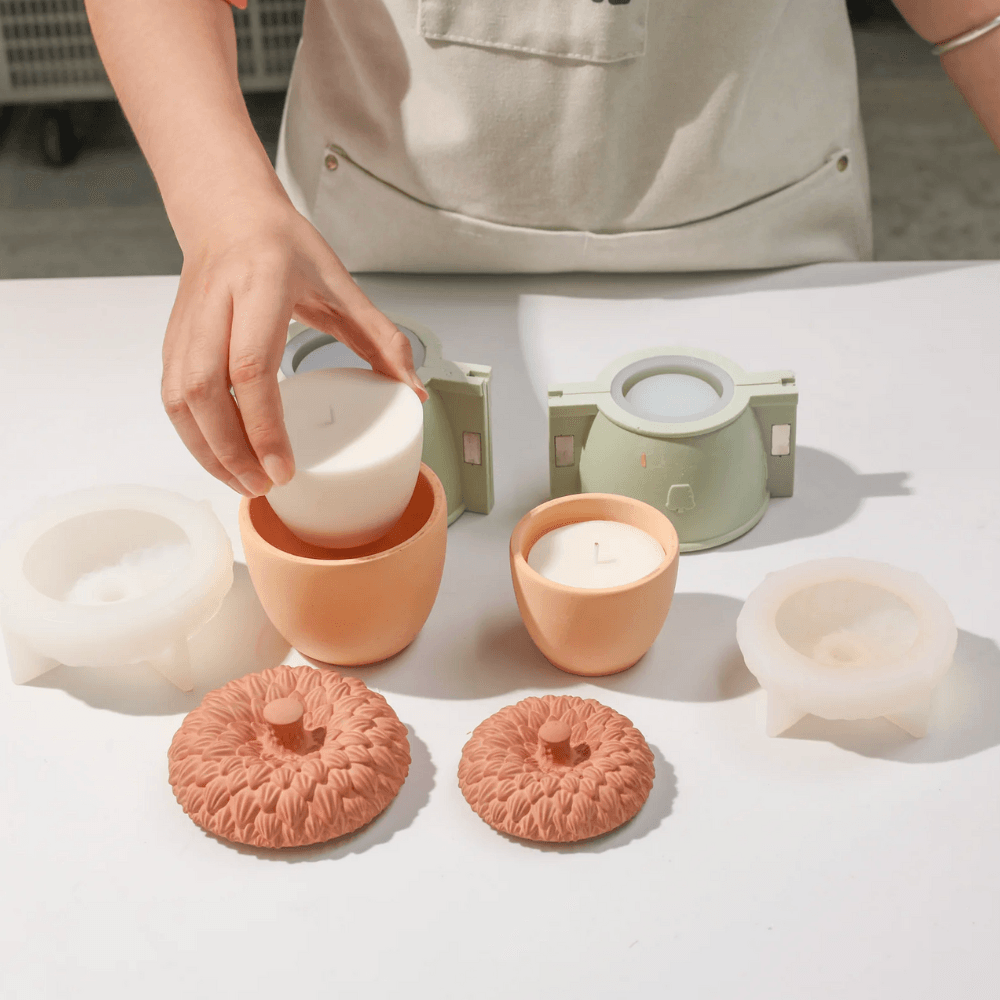 Boowan Nicole: Enchanted Acorn Cottage Candle Jar Mold (3.5 Oz / 7 Oz) - BohriAli.com