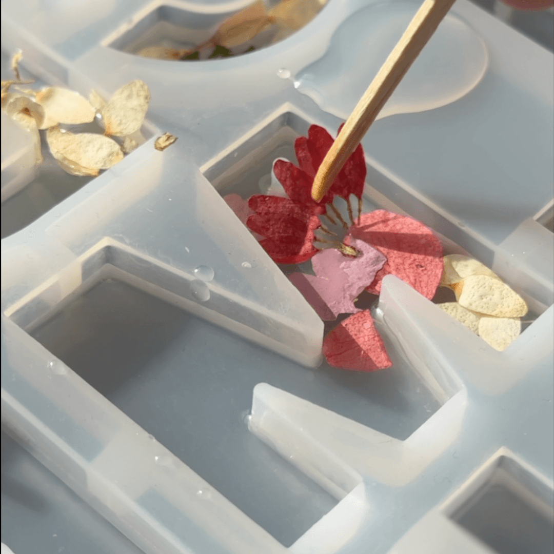 Floral Alphabet Keychains Kit - Day 2 - BohriAli.com