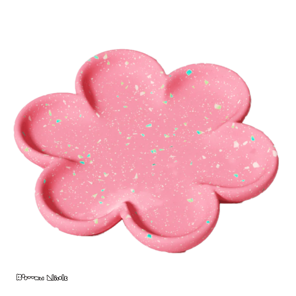 Boowan Nicole: Flower Tray Concrete Silicone Mould - BohriAli.com