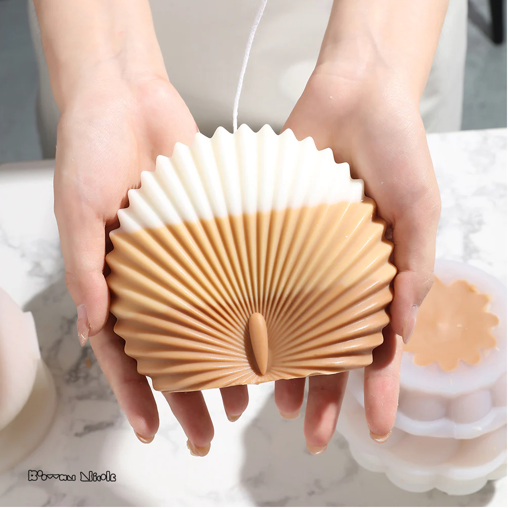 Boowan Nicole: Pillar Leaf & Scallop Shell Wax Candle Silicone Moulds