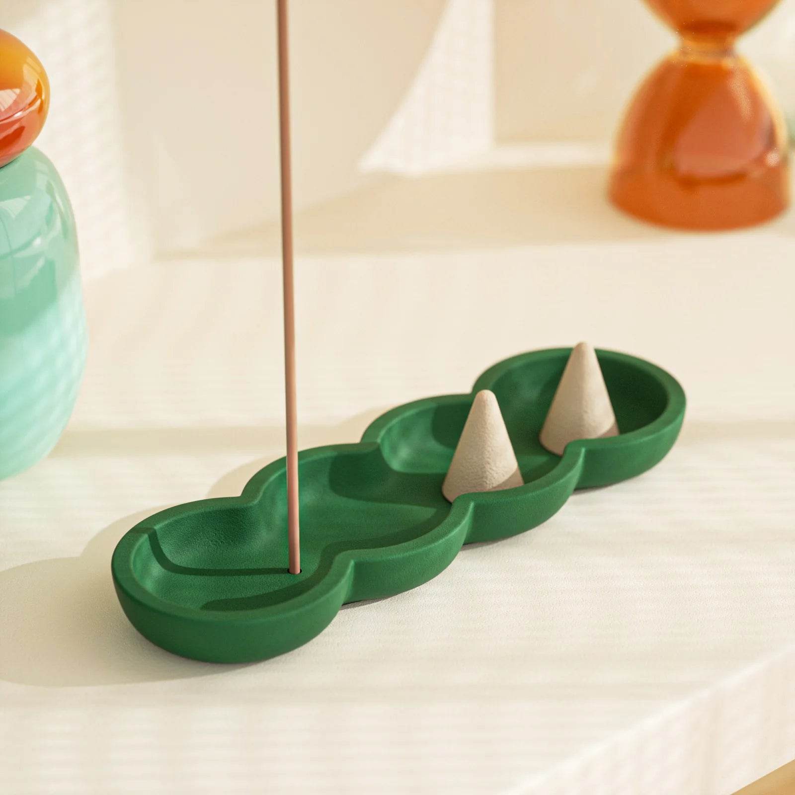 Boowan Nicole: Pea Shape Concrete Incense Holder Silicone Mold - BohriAli.com