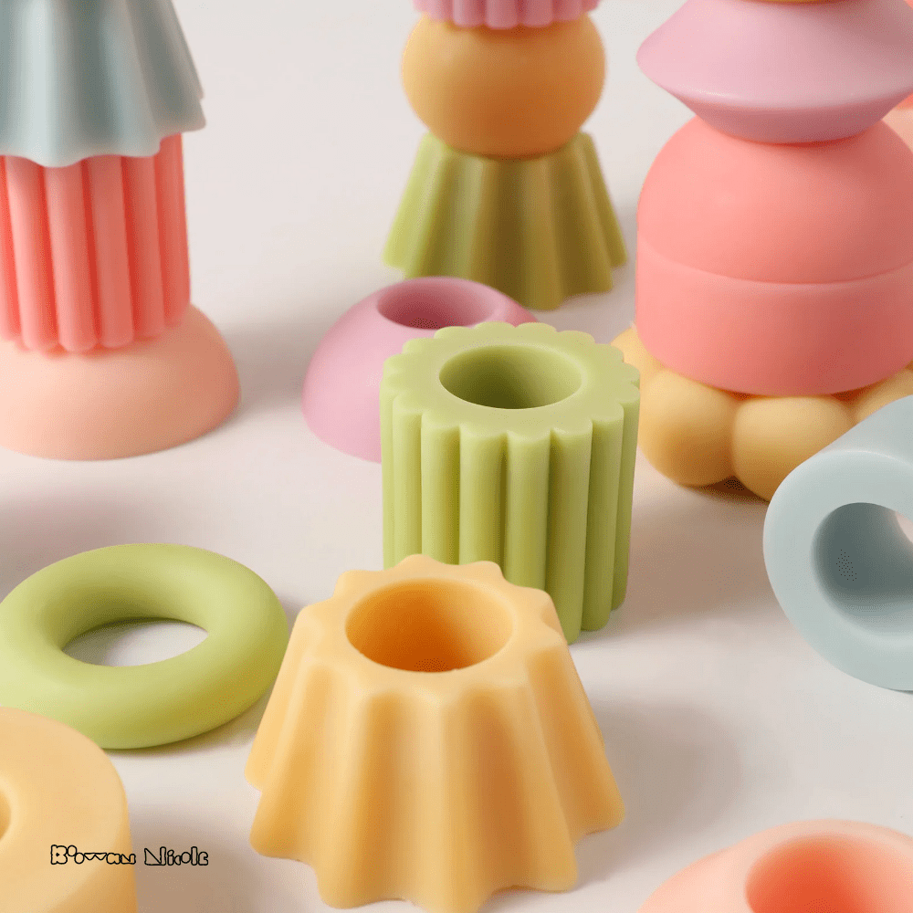 Boowan Nicole: 2.2cm DIY Building Blocks Stackable Candles Silicone Moulds