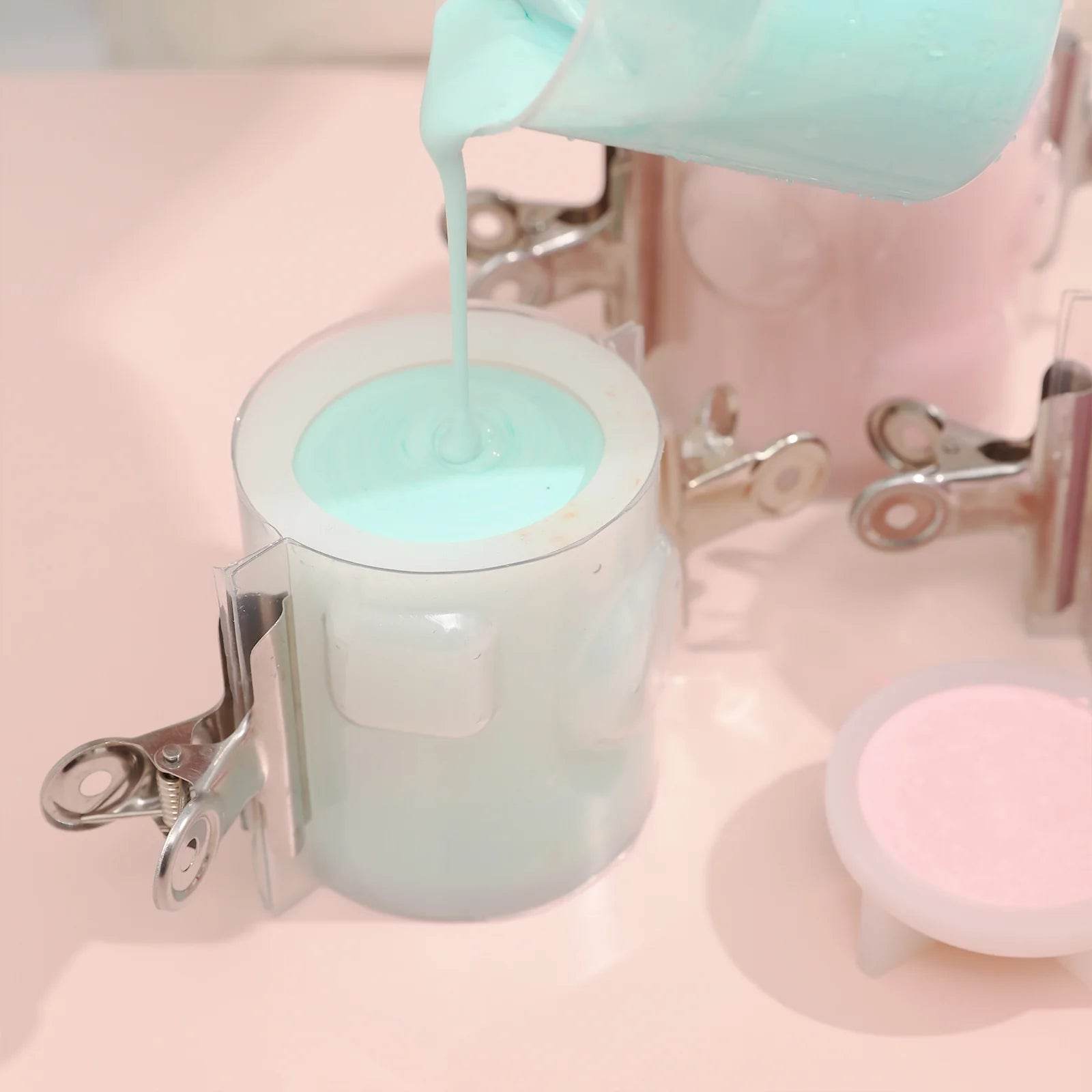 Boowan Nicole: Geometric Candle Jar with Lid Silicone Mould - BohriAli.com