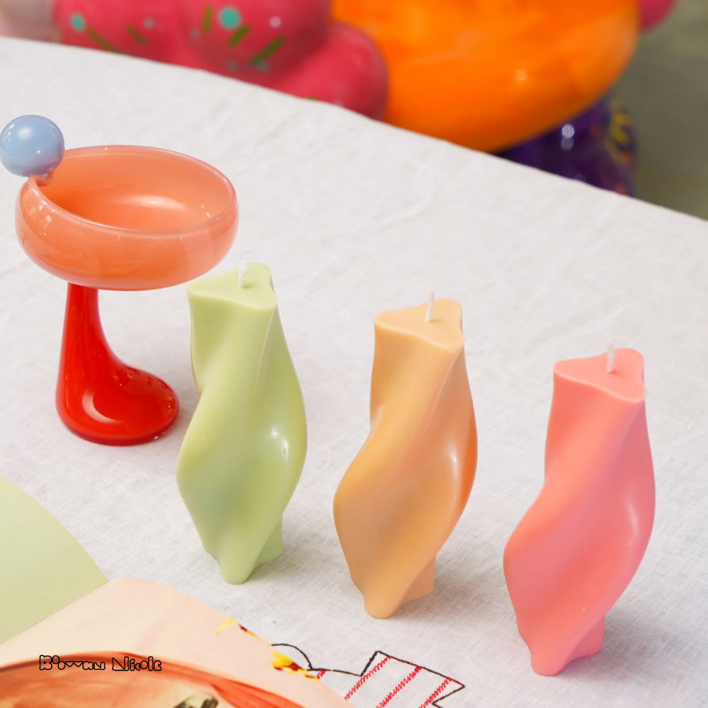 Boowan Nicole: Striped Candle Silicone Mould