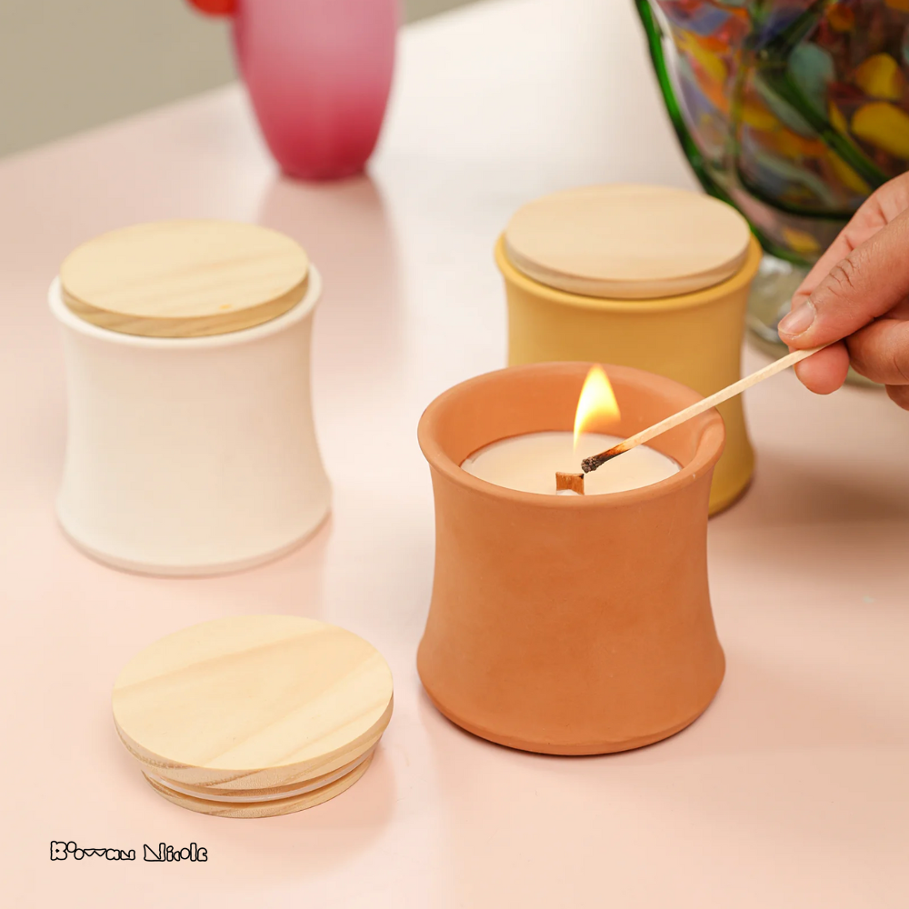 Boowan Nicole: Candle Jar with Wooden Lid