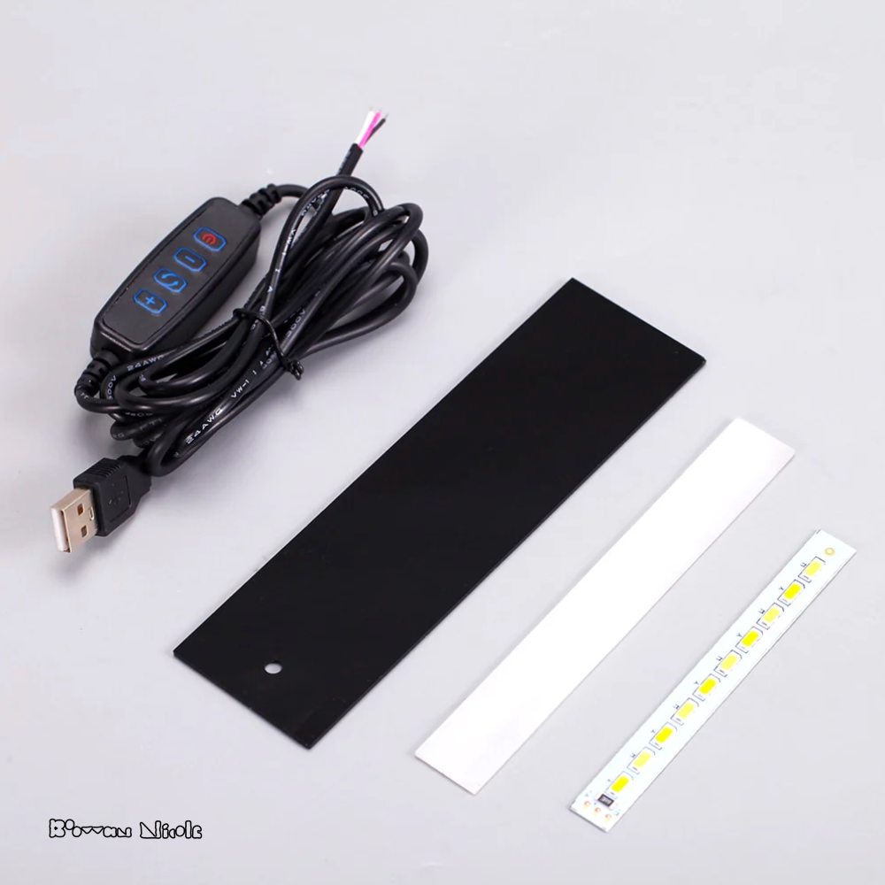 Boowan Nicole: Ladder of Light Concrete Table Lamp Silicone Mould (Mould + Accessories)