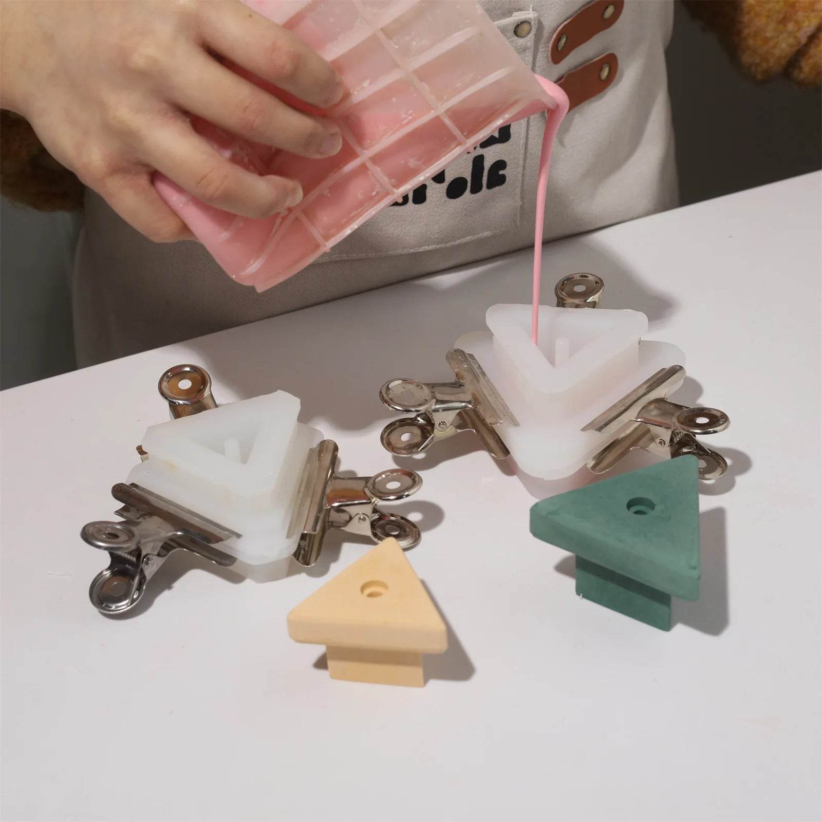 Boowan Nicole: Triangle Wall Cloth Coat Hook Silicone Mold - BohriAli.com