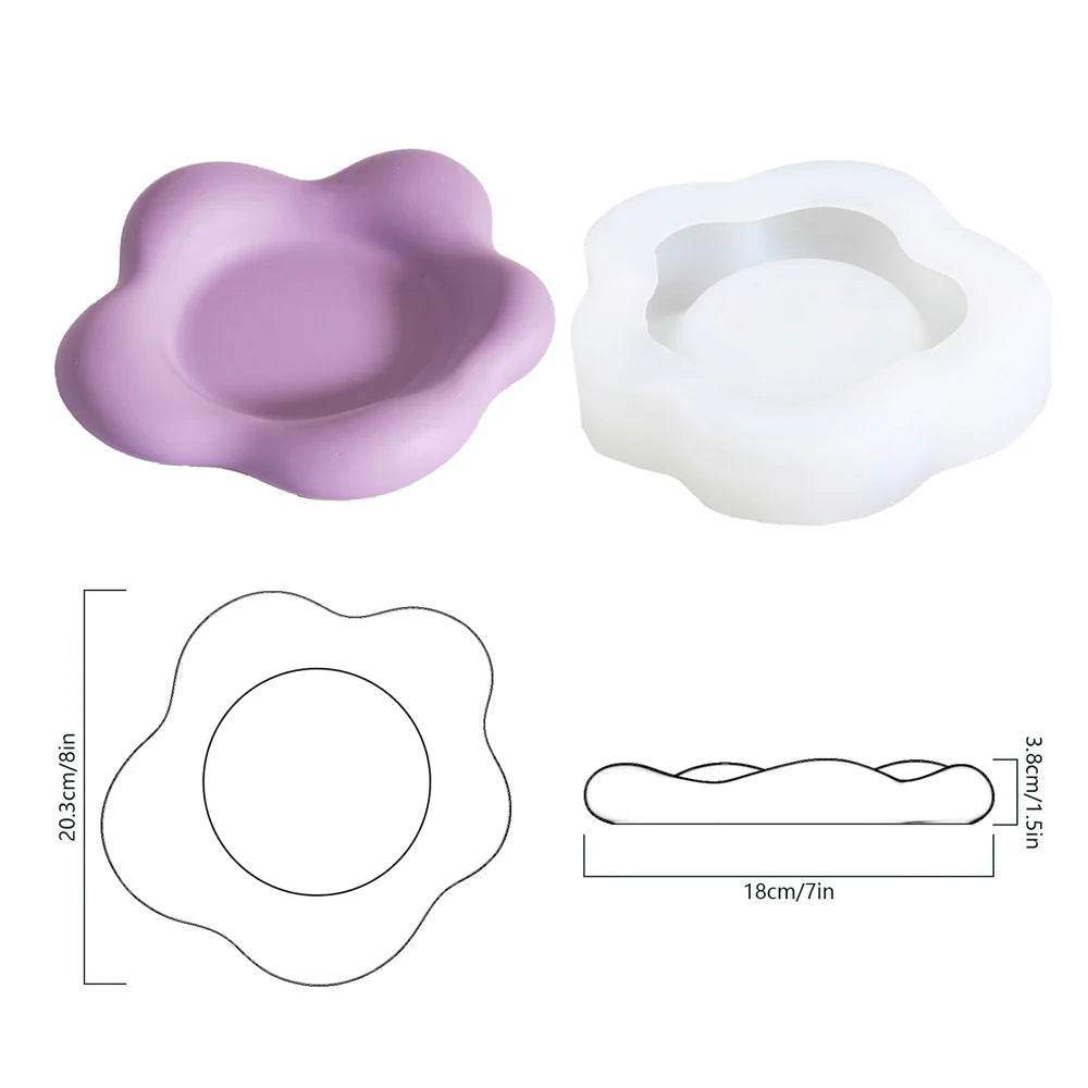 Boowan Nicole: Floral Tea Light Candle Holder Mould - BohriAli.com