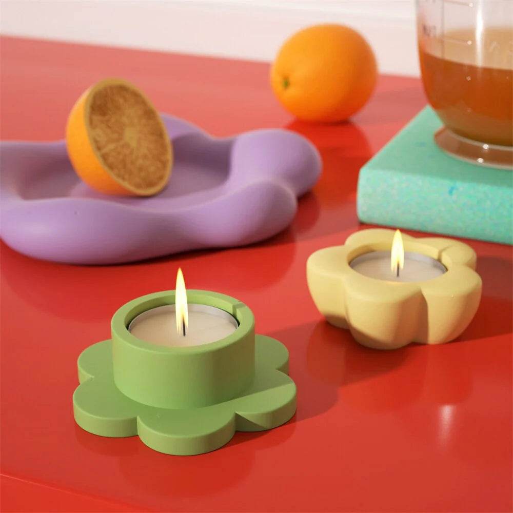 Boowan Nicole: Floral Tea Light Candle Holder Mould - BohriAli.com