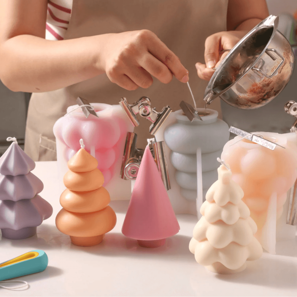 Boowan Nicole: Glowing Christmas Tree Candle Mold Collection - BohriAli.com