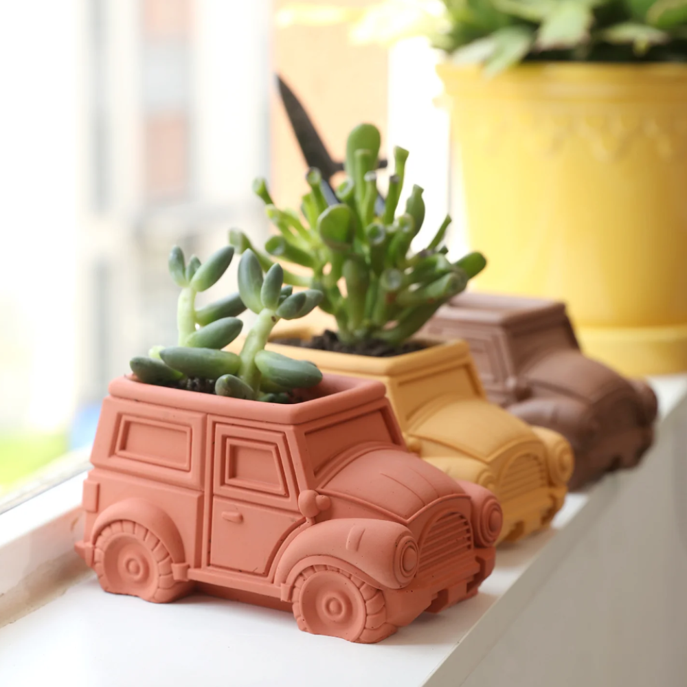 Boowan Nicole: Vintage Off-Road Car Plant Pot Concrete Silicone Mold