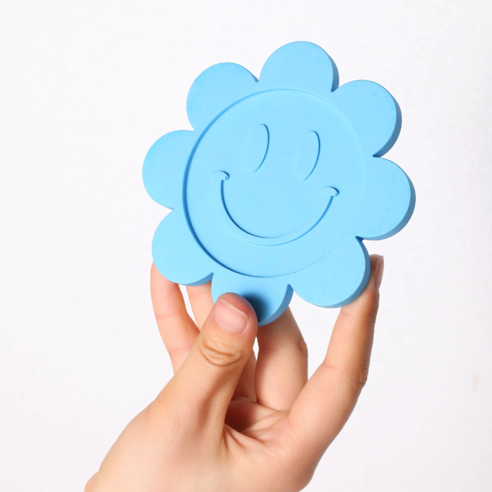 Boowan Nicole: Floral Smile Face Coaster Concrete Silicone Mold