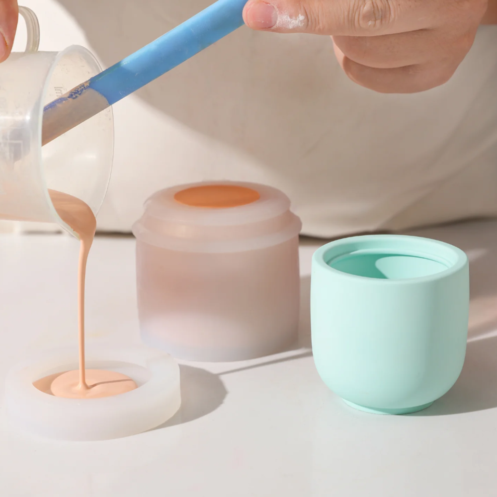 Boowan Nicole: Simple Style Small Concrete Jar with 2 styled lids Silicone Mould