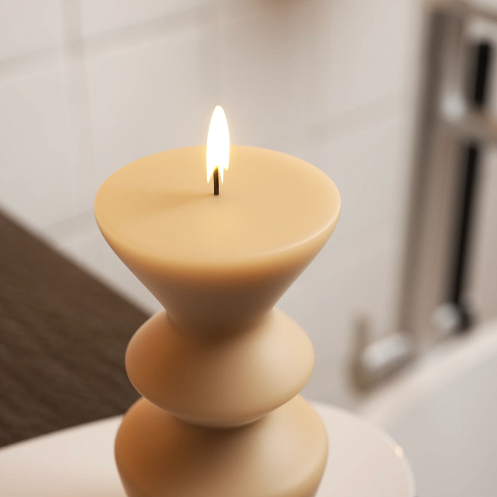 Boowan Nicole: Geometric Hourglass Pillar Candle Silicone Mold