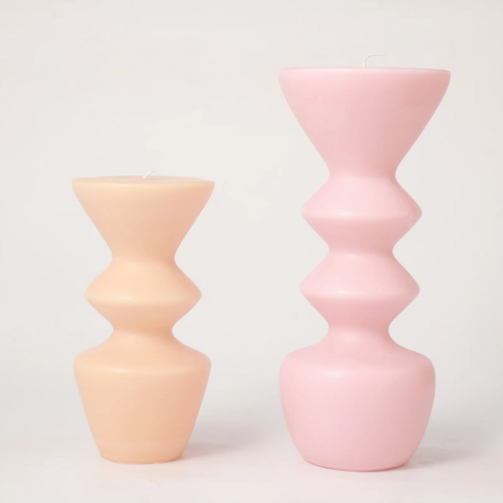 Boowan Nicole: Geometric Hourglass Pillar Candle Silicone Mold