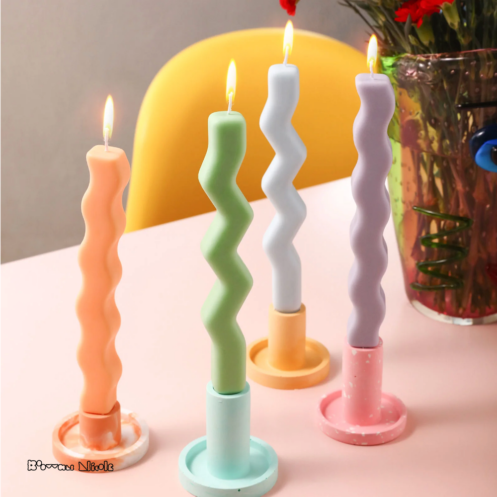 Boowan Nicole: Wave Taper Candle Silicone Mold