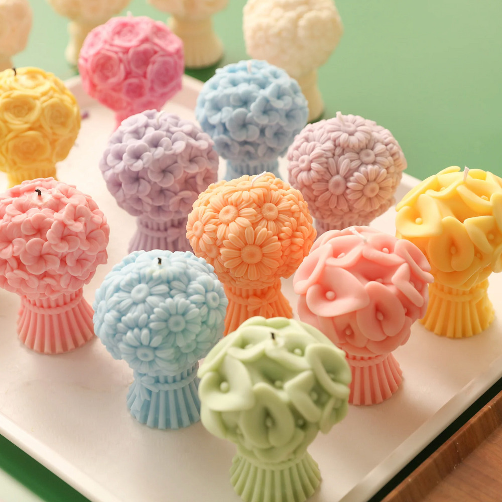 Boowan Nicole: Bouquet Flourishing Candle Silicone Mould Collection