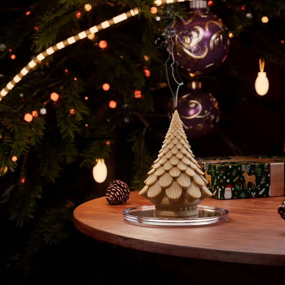 Boowan Nicole: Pinecone Christmas Tree Candle Silicone Mold