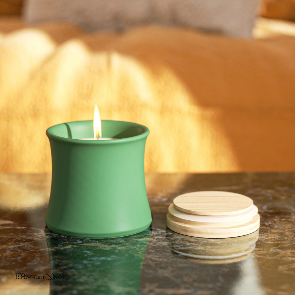 Boowan Nicole: Candle Jar with Wooden Lid