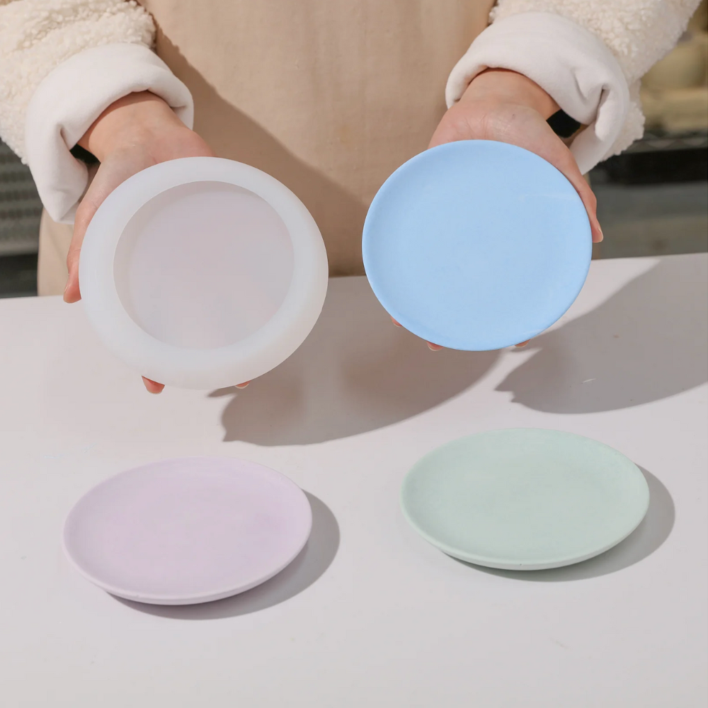 Boowan Nicole: Round Tray Silicone Mould